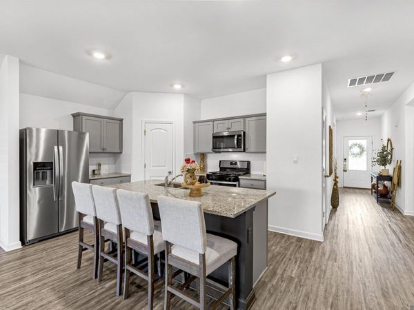 727 Lambot Ave, Zachary, LA 70791