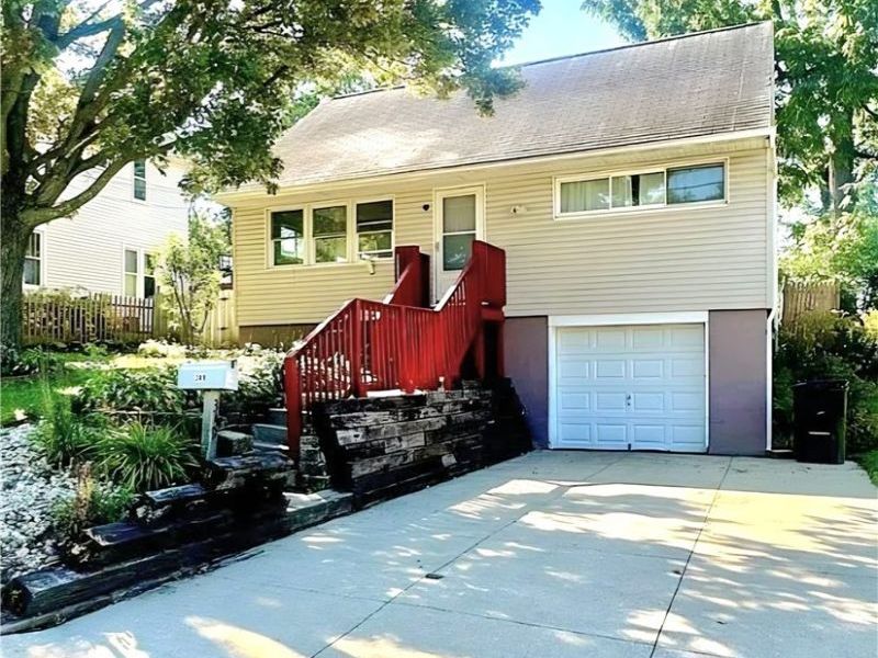 349 Elm Street, Wadsworth, OH 44281 Photo 2