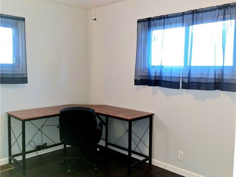 349 Elm Street, Wadsworth, OH 44281 Photo 9