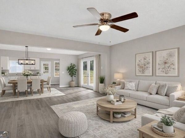 6355 Sweetbriar Drive, Mableton, GA 30126