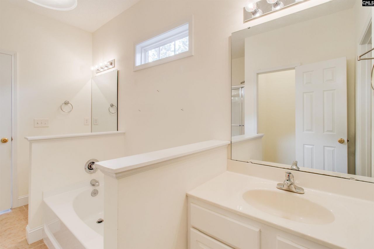 223 Faversham Lane  Photo 22