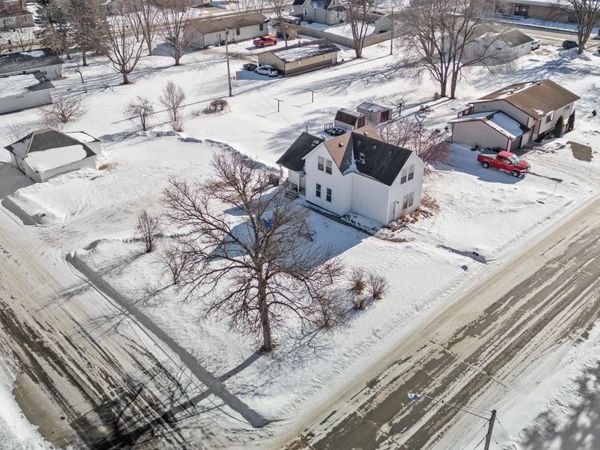 201 7th Street SW, Little Falls, MN 56345