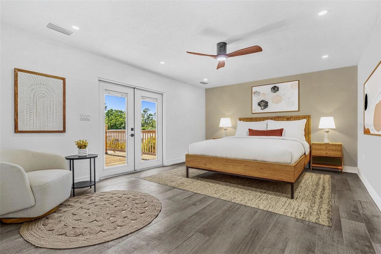 380 Colony Point Road S, Saint Petersburg, FL 33705 Photo