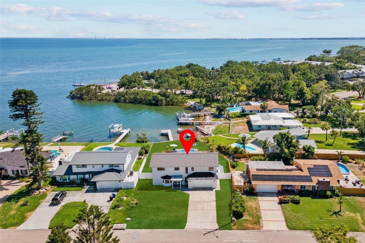 380 Colony Point Road S, Saint Petersburg, FL 33705 Photo