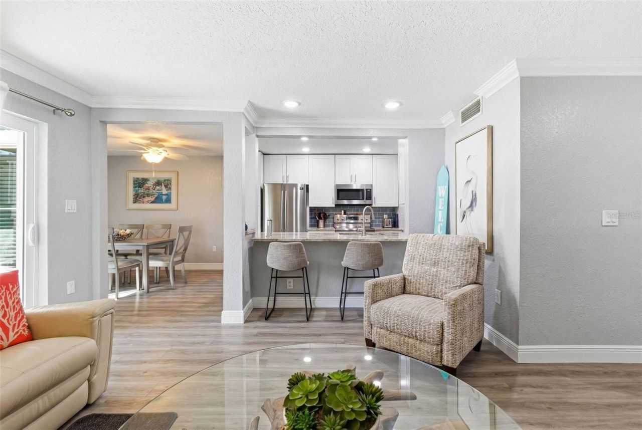 3775 40th Lane S, Unit G, Saint Petersburg, FL 33711 Photo