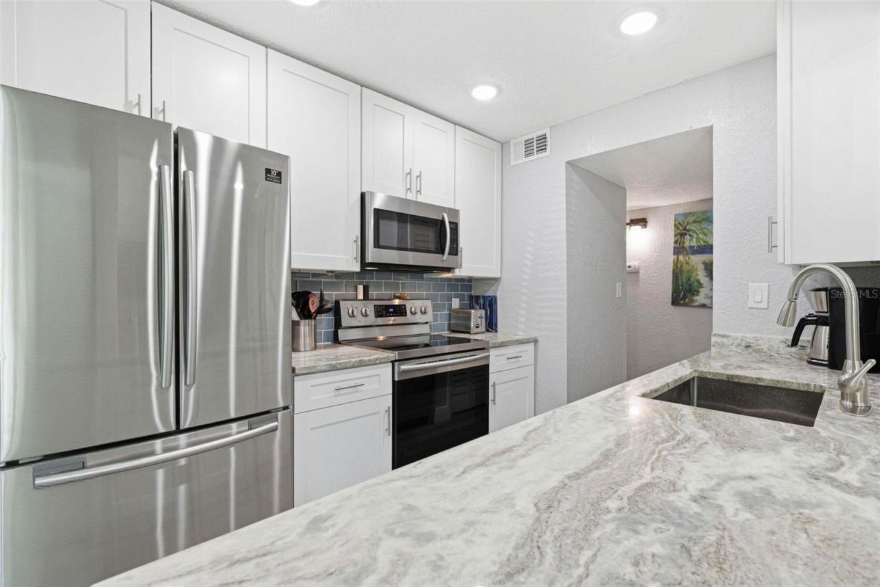 3775 40th Lane S, Unit G, Saint Petersburg, FL 33711 Photo