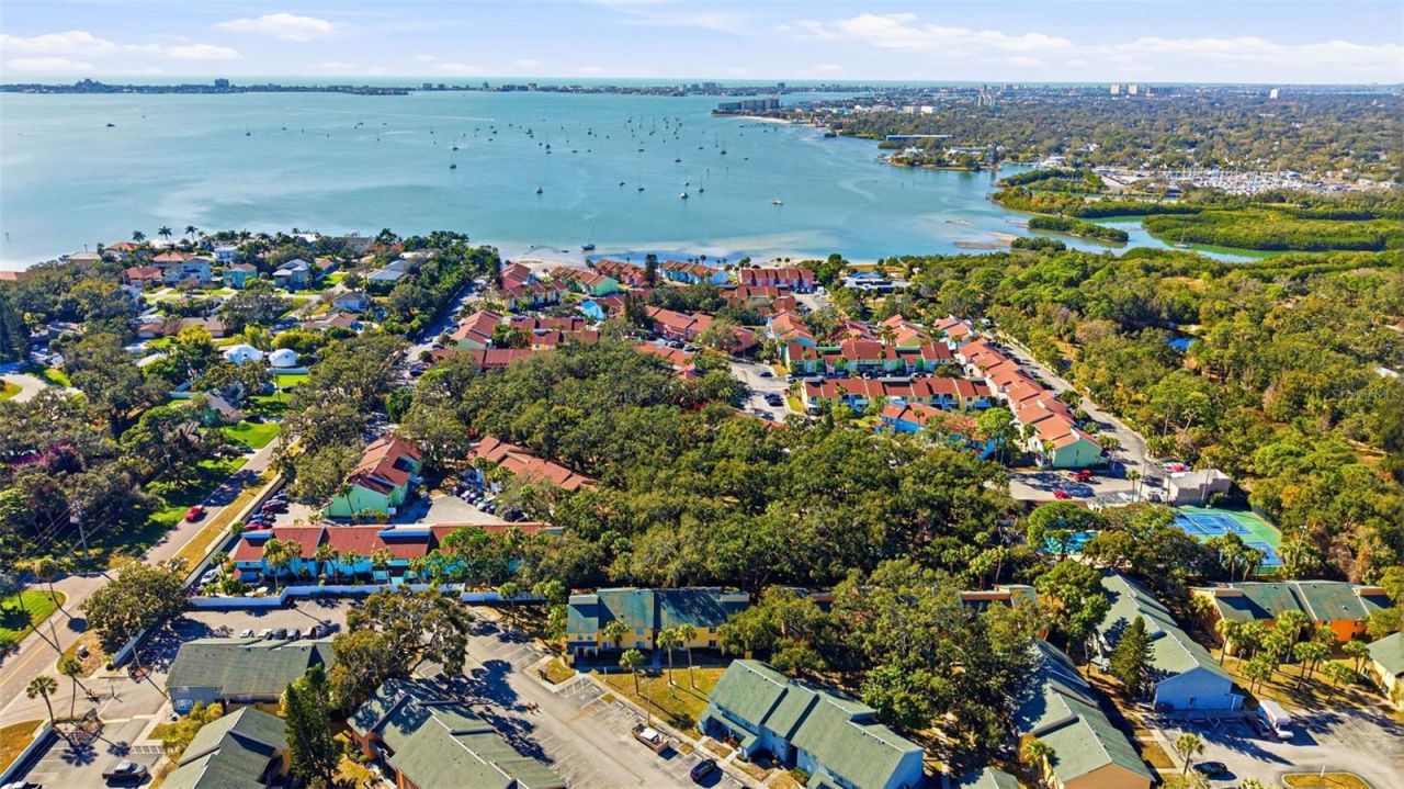 3775 40th Lane S, Unit G, Saint Petersburg, FL 33711 Photo