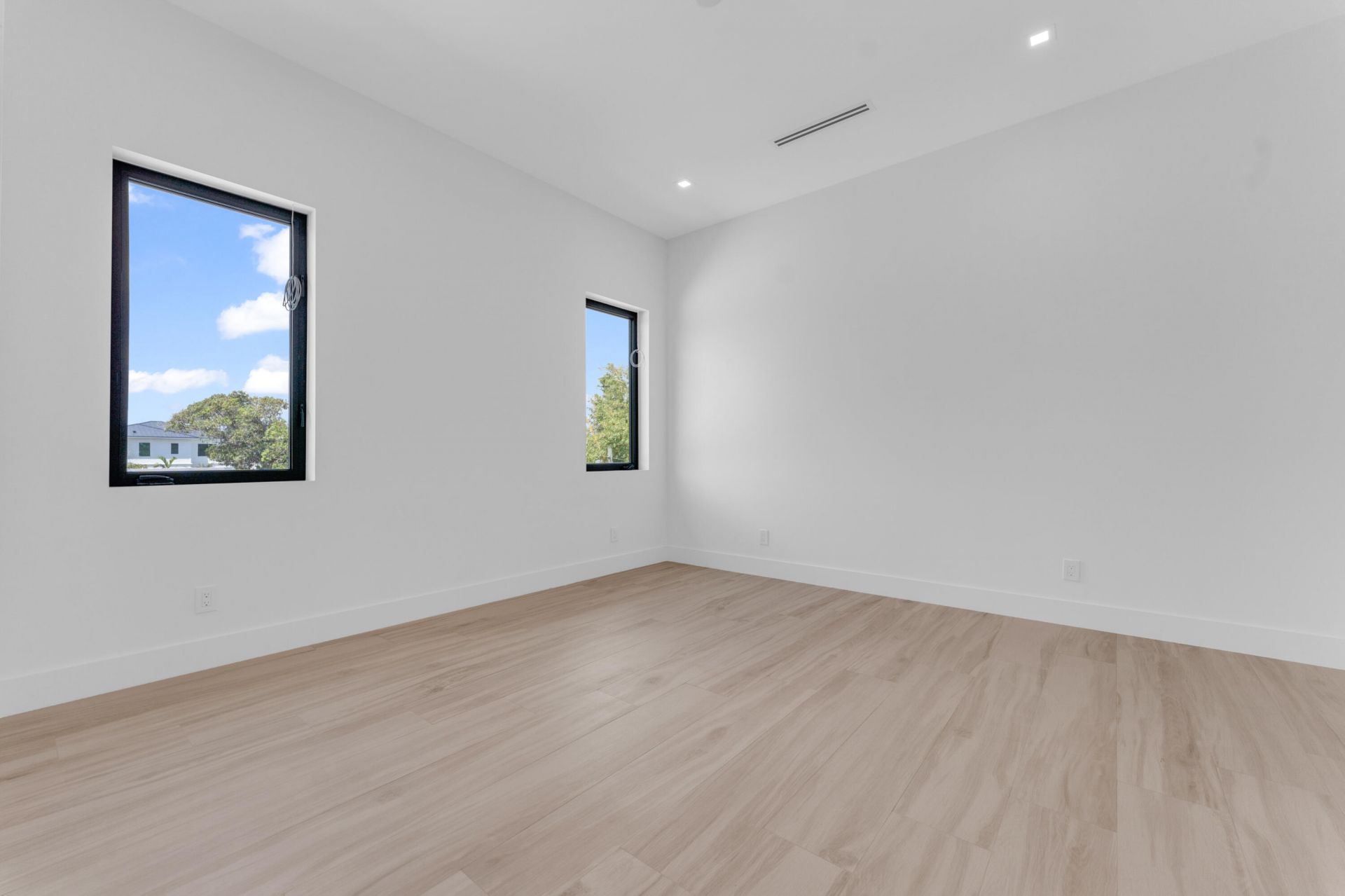 235 NE 11th Street, Delray Beach, FL 33444 Photo