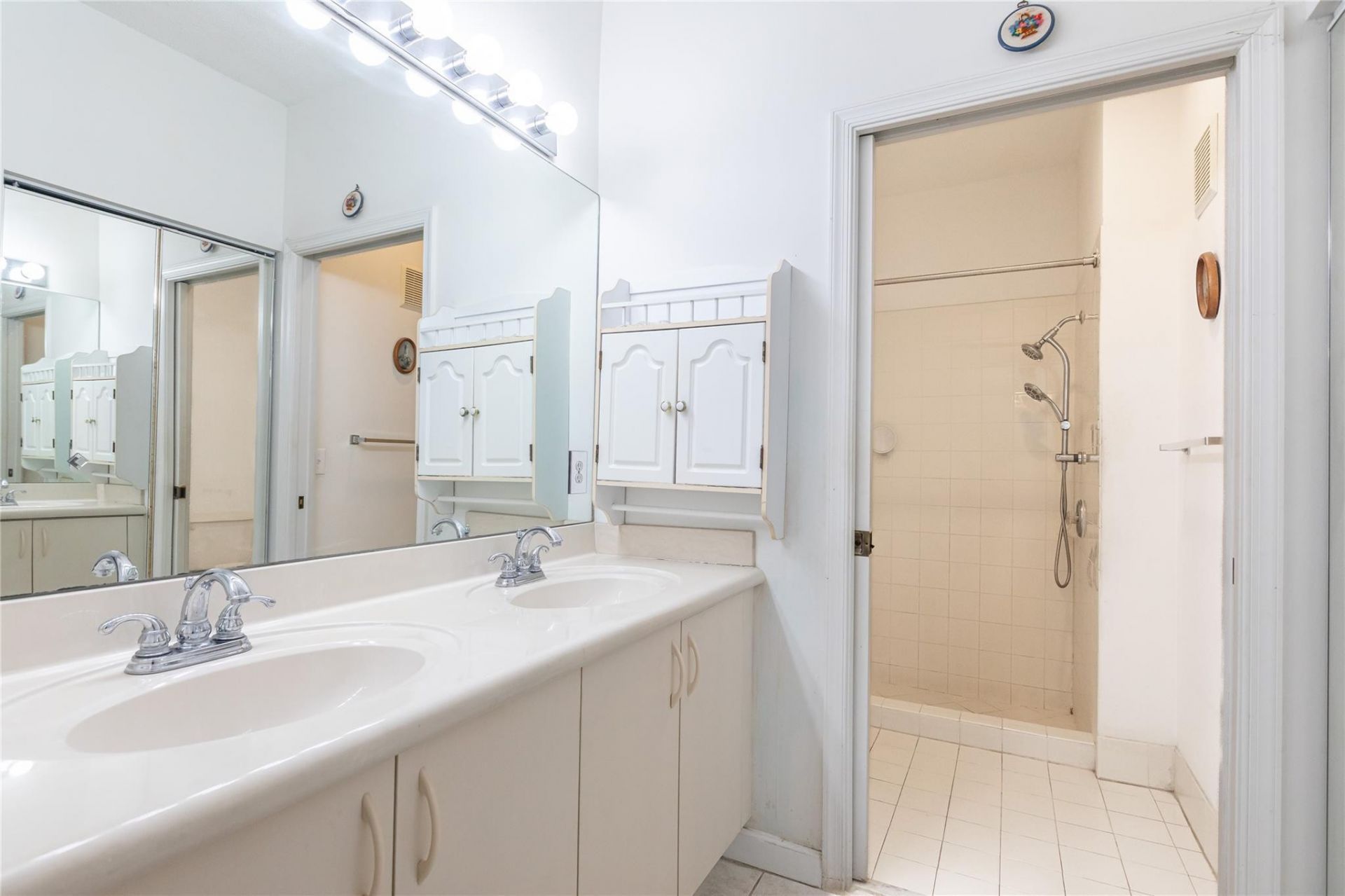 857 NW 133rd Avenue, Pembroke Pines, FL 33028 Photo