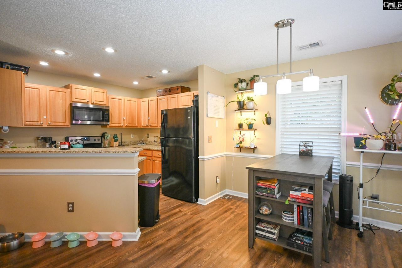 125 S Village Road Photo 11