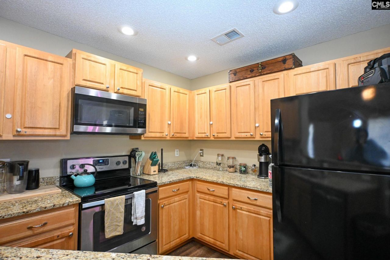 125 S Village Road Photo 13