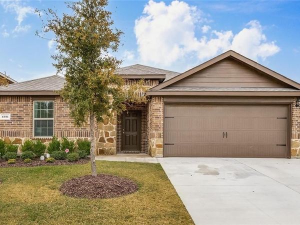 1331 Meadow Creek Drive, Princeton, TX 75407