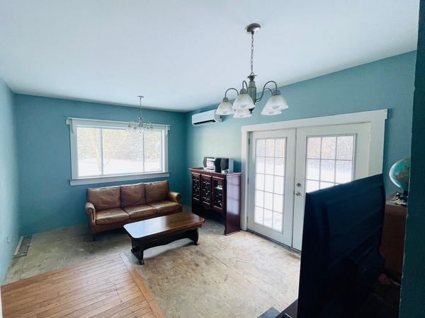 101 County Woods Road, Newport, ME 04953