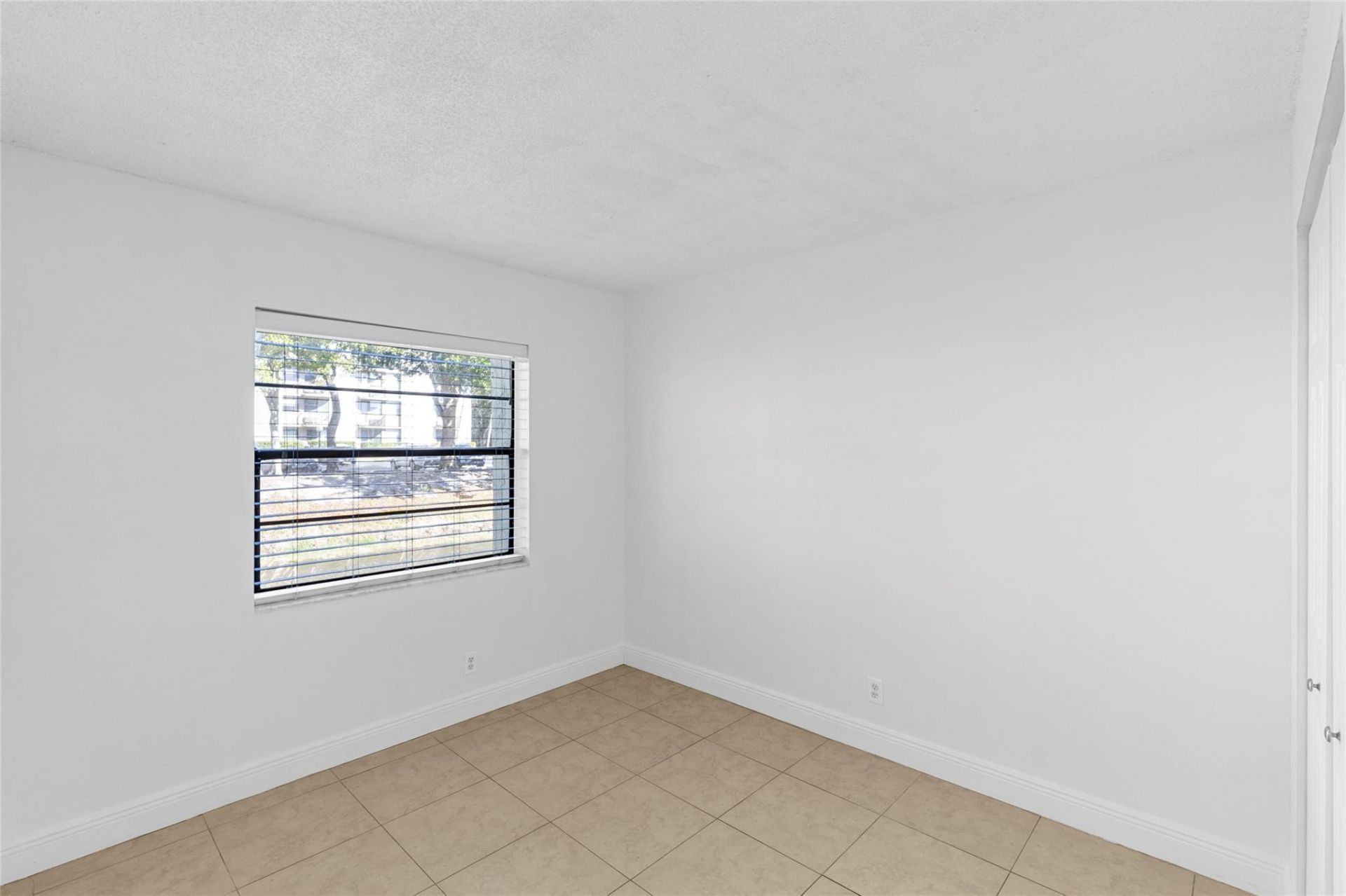 2661 Riverside Drive, Unit 2, Coral Springs, FL 33065 Photo
