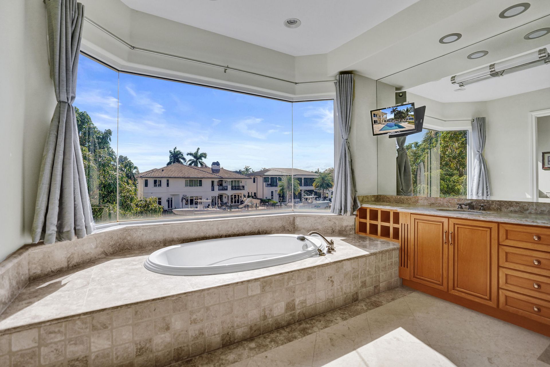 2330 NE 31st Court, Lighthouse Point, FL 33064 Photo