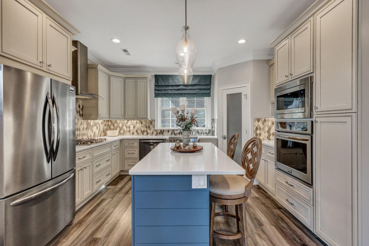 392 Eagle Pass Drive Photo 16