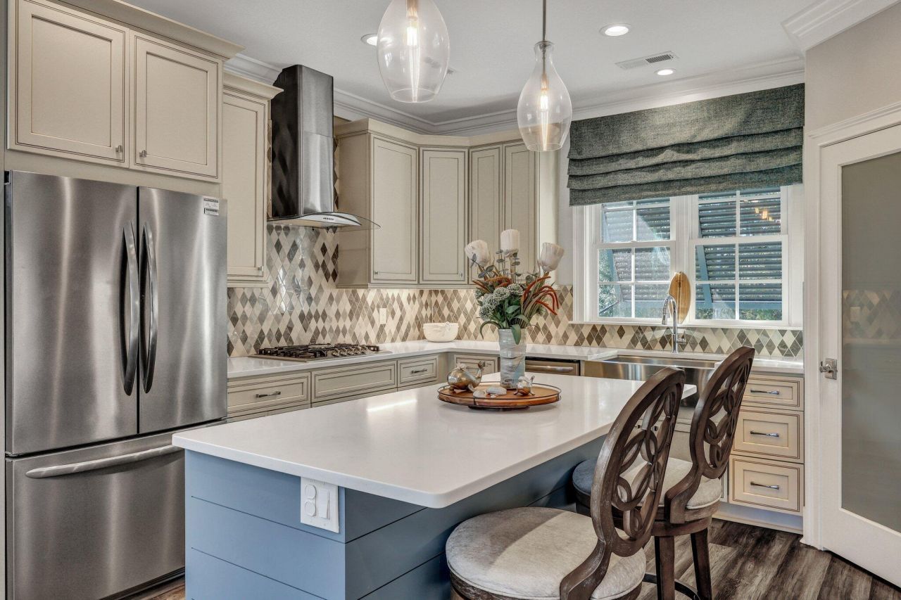 392 Eagle Pass Drive Photo 8