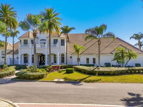 7028 PORTMARNOCK PLACE, LAKEWOOD RANCH, FL 34202