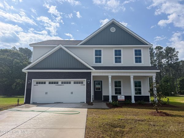 102 Rolling Water Lane, Peletier, NC 28584