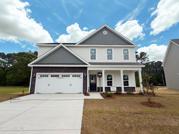 102 Rolling Water Lane, Peletier, NC 28584