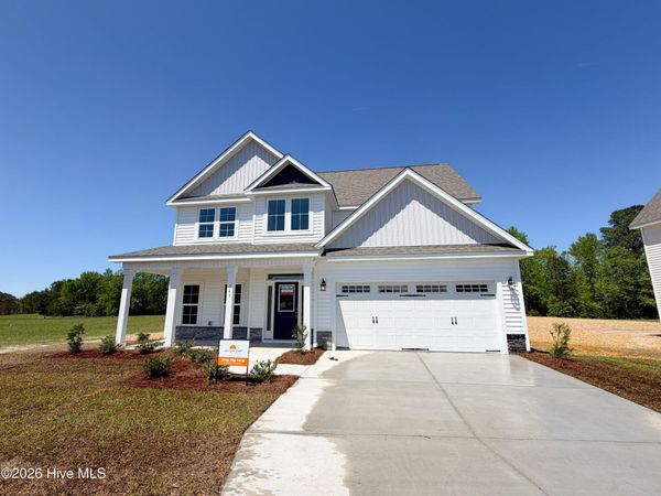 143 Cripple Creek Drive, Peletier, NC 28584