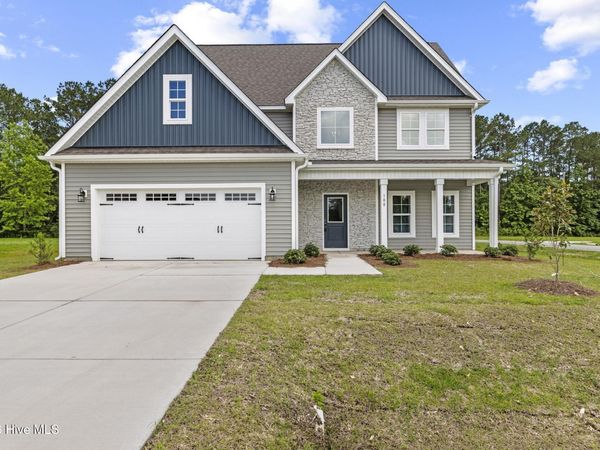 100 Rolling Water Lane, Peletier, NC 28584