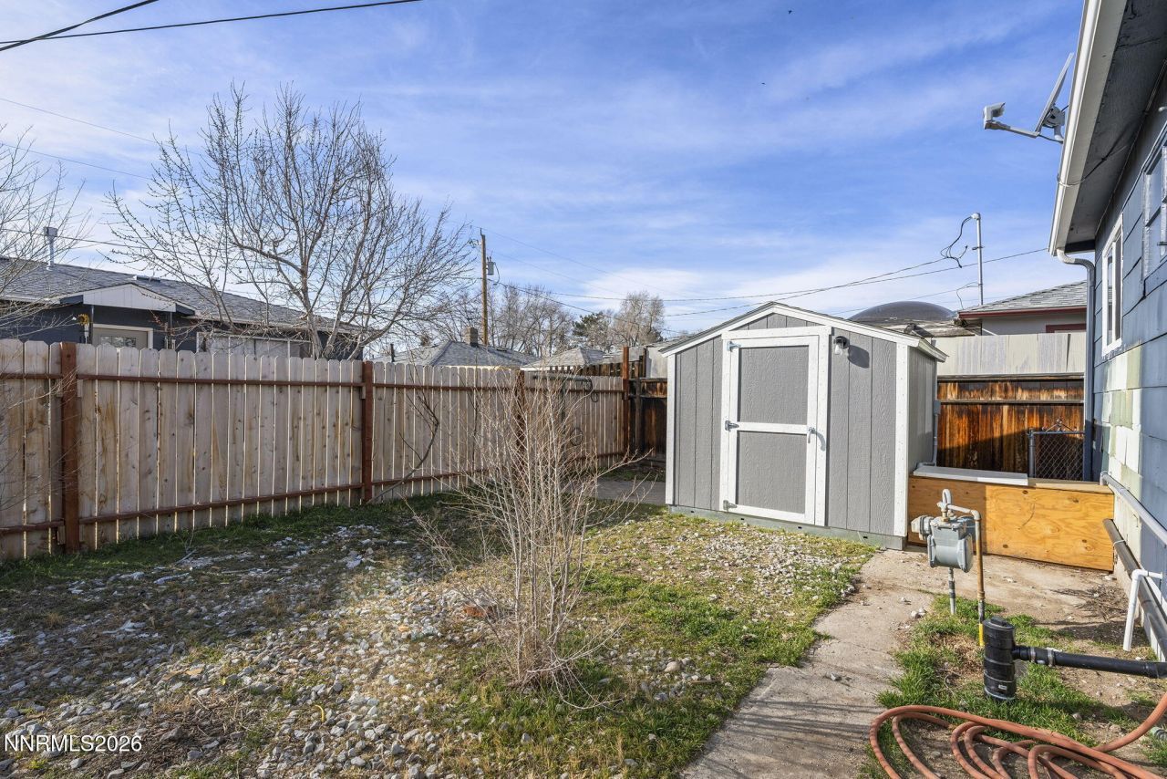 1947 G Street, Sparks, NV 89431 Photo