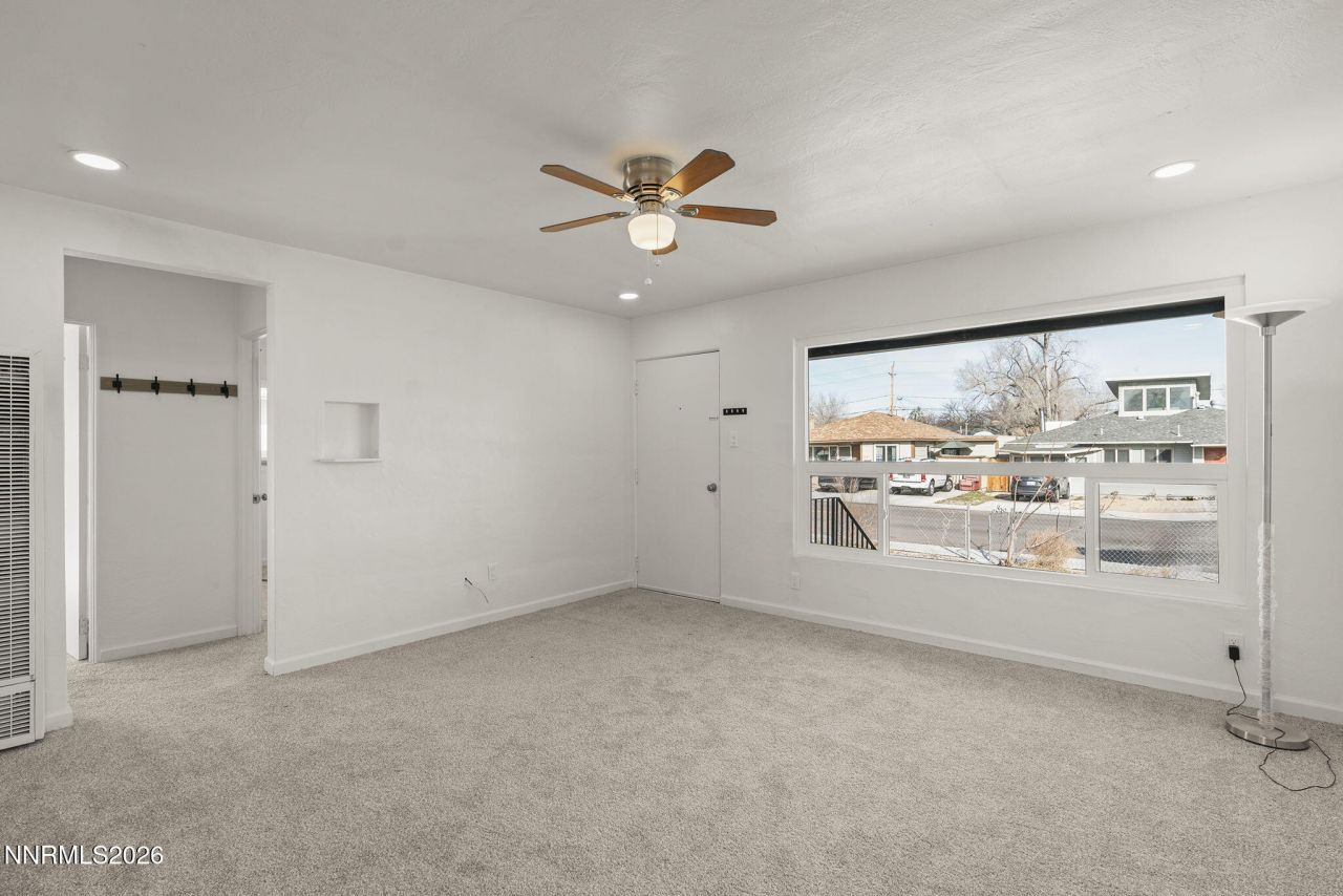 1947 G Street, Sparks, NV 89431 Photo