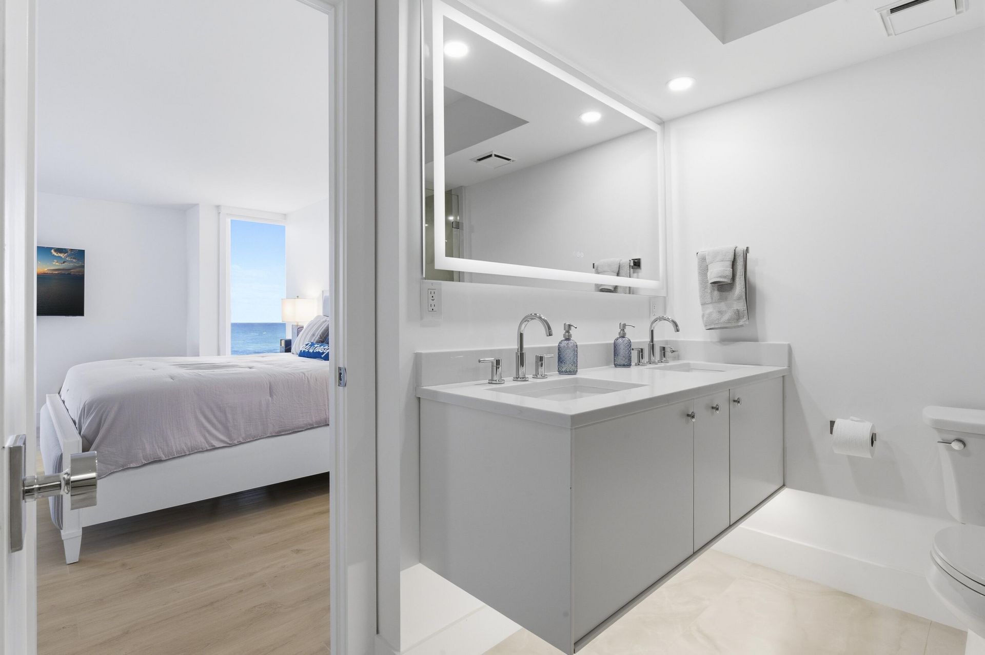 5510 N Ocean Drive, Unit 4a, Singer Island, FL 33404 Photo