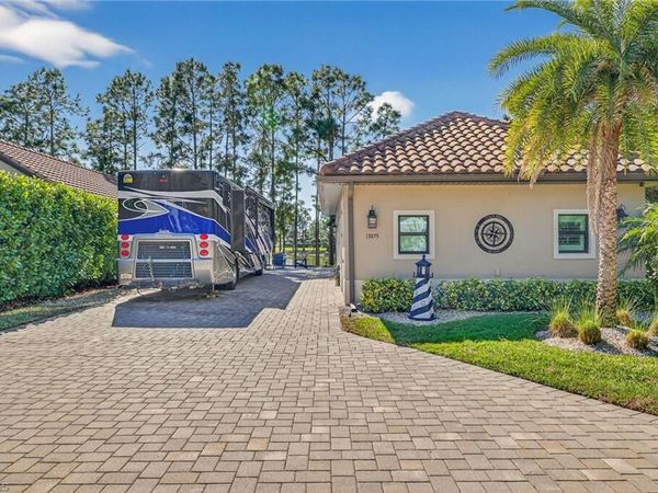 13875 Golden Palms CIR , FORT MYERS, FL 33913