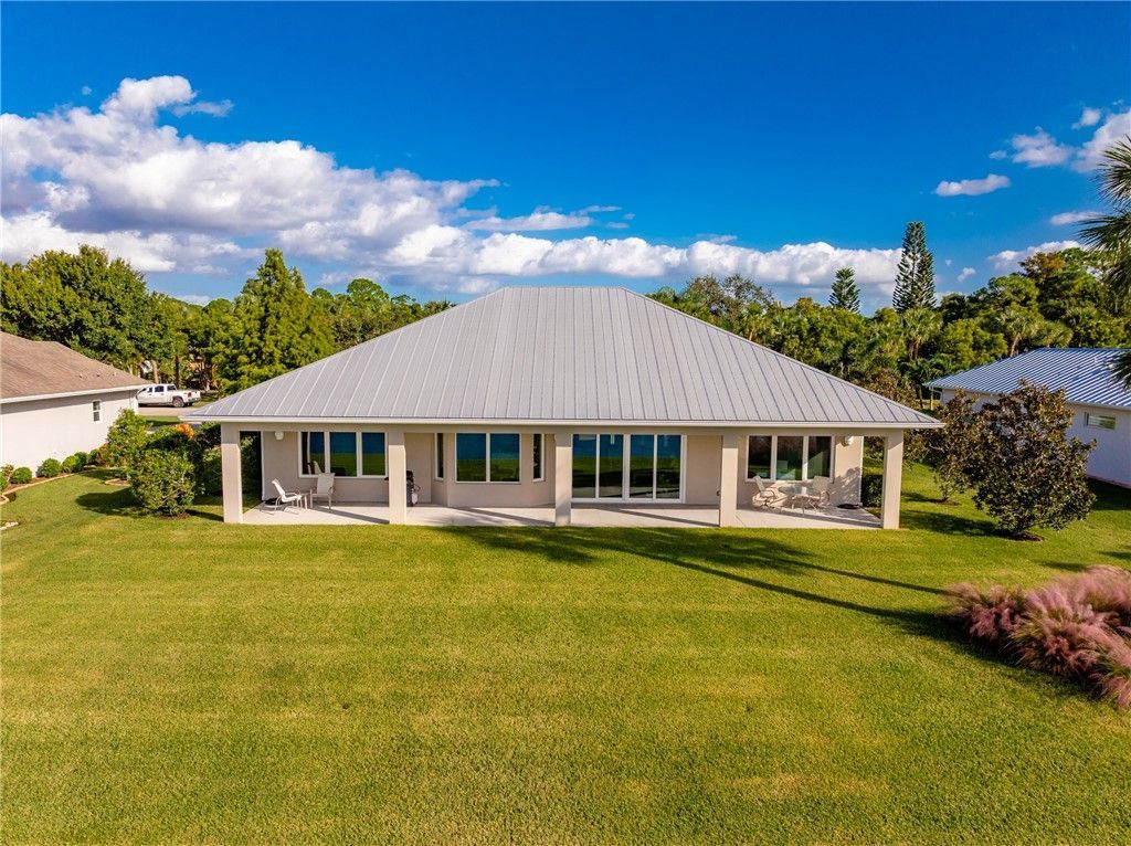 307 Yearling Trail, Sebastian, FL 32958 Photo