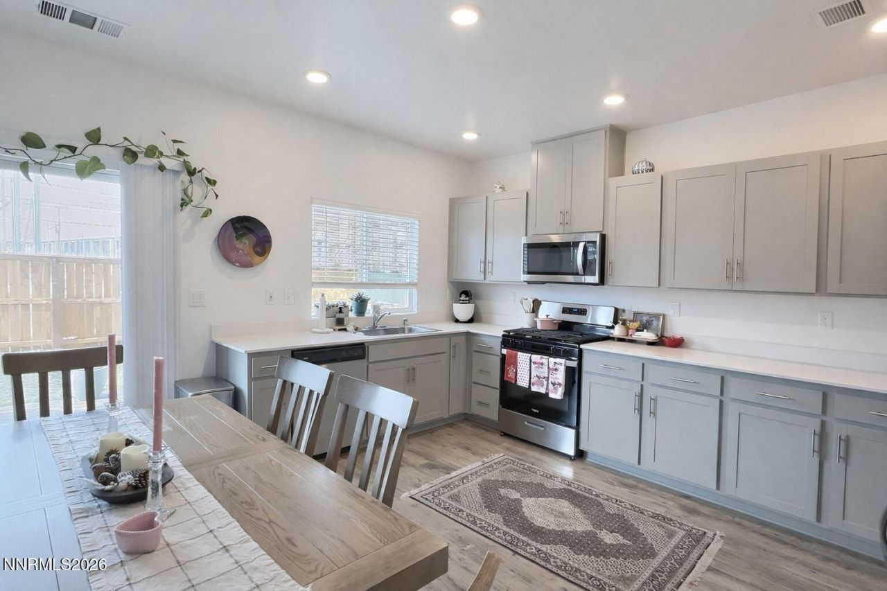 641 Pleasant Vista Drive, Reno, NV 89506 Photo