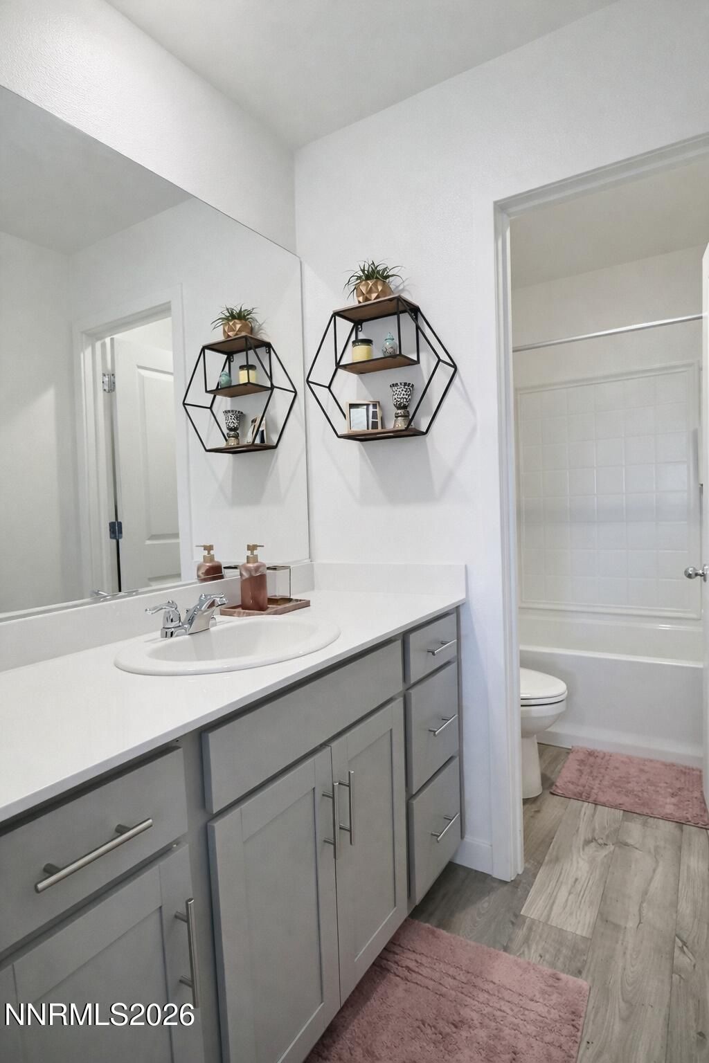 641 Pleasant Vista Drive, Reno, NV 89506 Photo