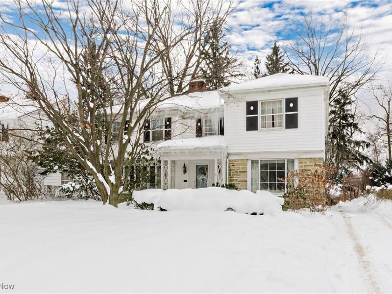 19850 Fairmount Boulevard, Shaker Heights, OH 44118 Photo 2