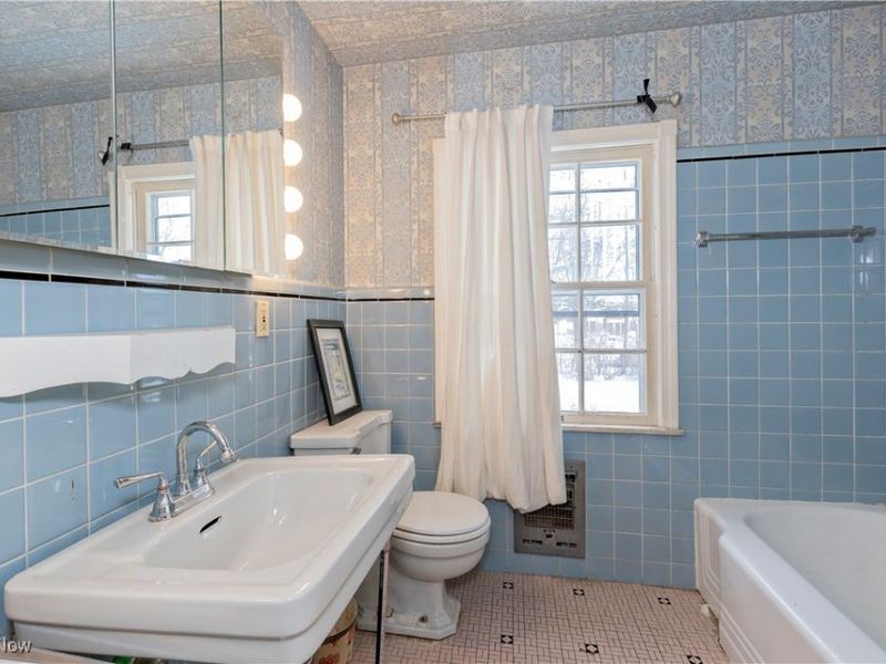 19850 Fairmount Boulevard, Shaker Heights, OH 44118 Photo 24