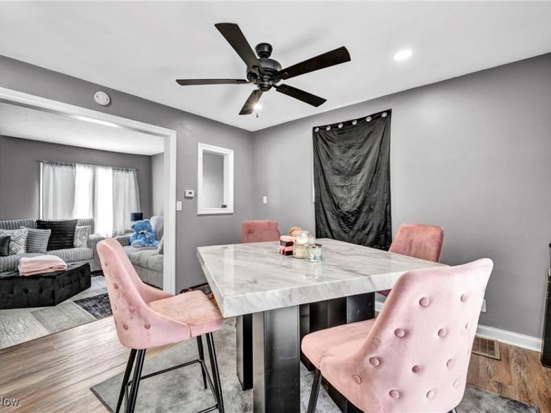 17645 Lakeport Avenue, Cleveland, OH 44119 Photo 12