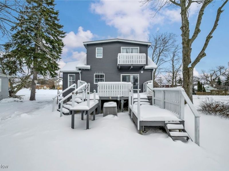 17645 Lakeport Avenue, Cleveland, OH 44119 Photo 46