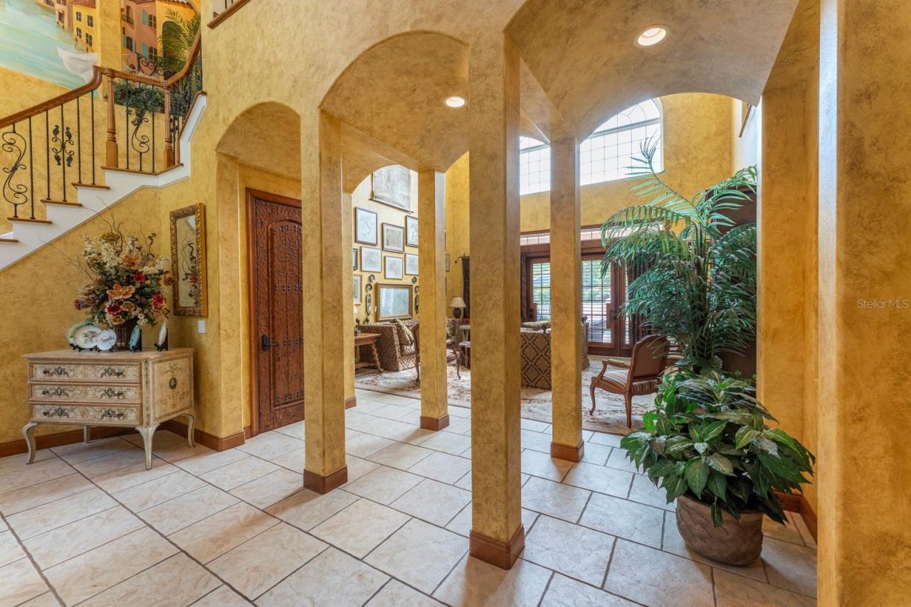 543 Isleworth Close, Tarpon Springs, FL 34688 Photo