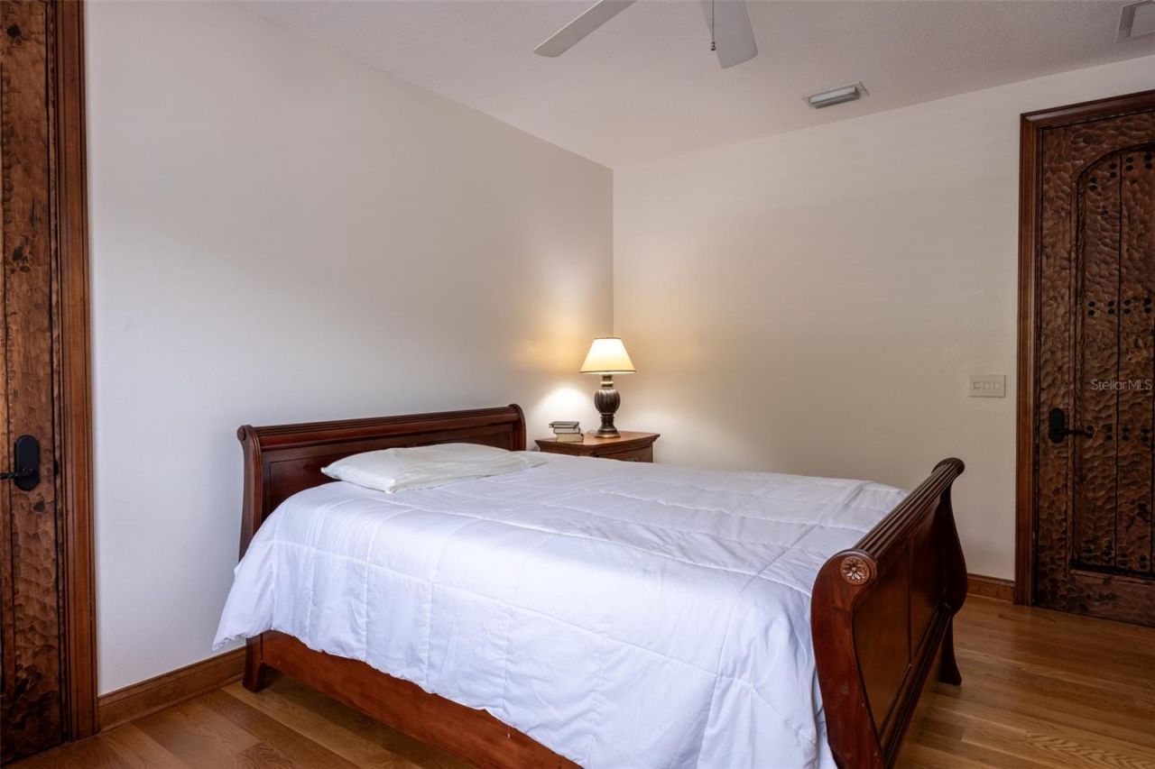 543 Isleworth Close, Tarpon Springs, FL 34688 Photo