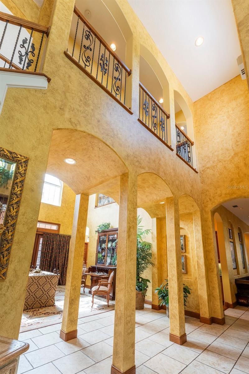 543 Isleworth Close, Tarpon Springs, FL 34688 Photo