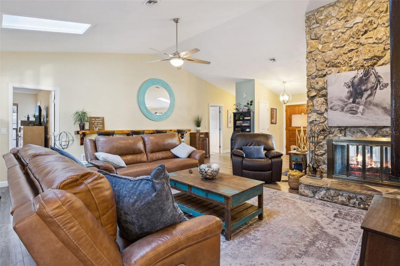 5298 Jade Circle, Belle Isle, FL 32812 Photo