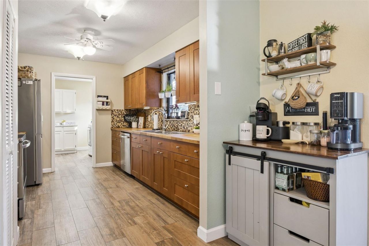 5298 Jade Circle, Belle Isle, FL 32812 Photo