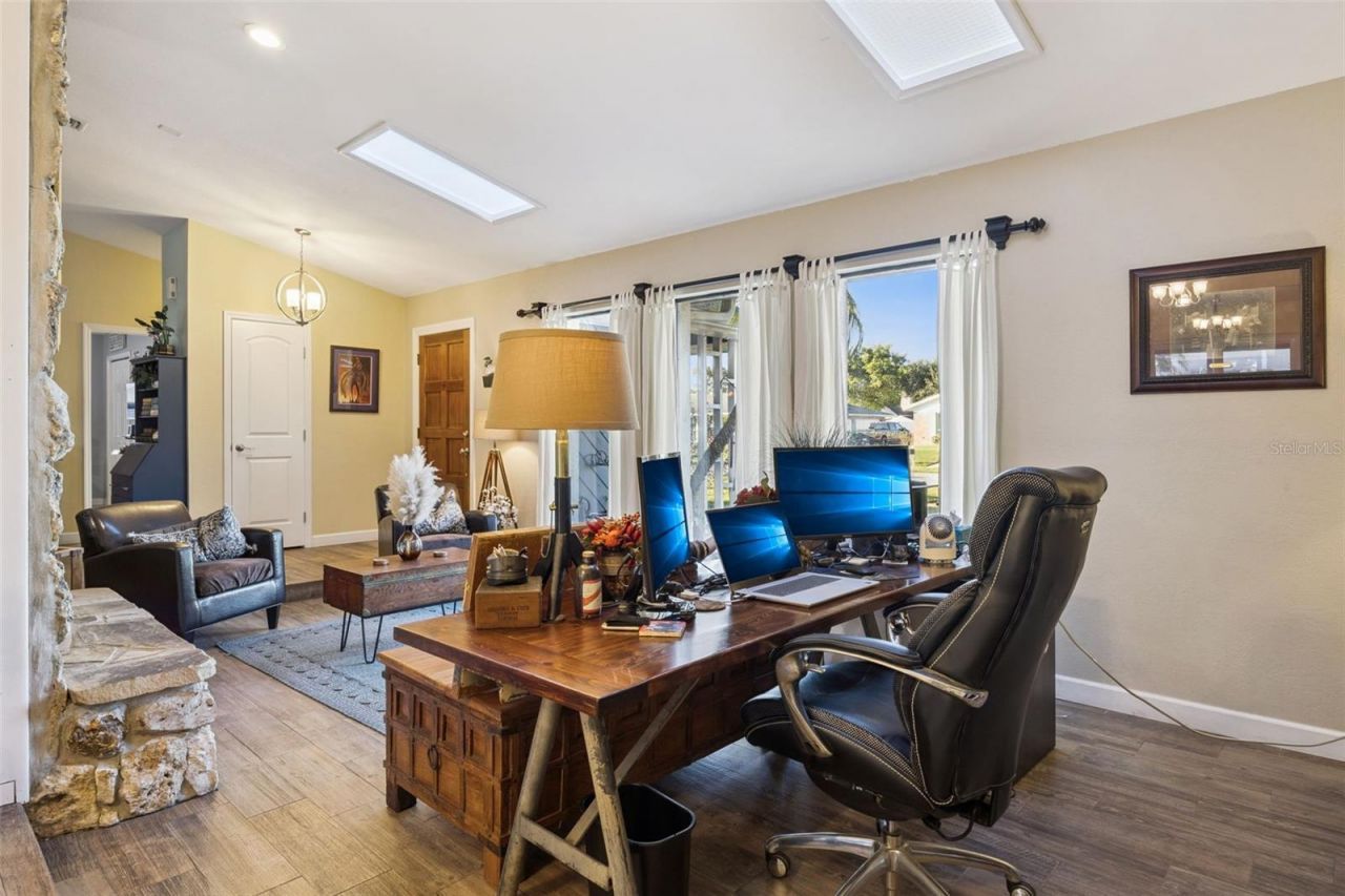 5298 Jade Circle, Belle Isle, FL 32812 Photo