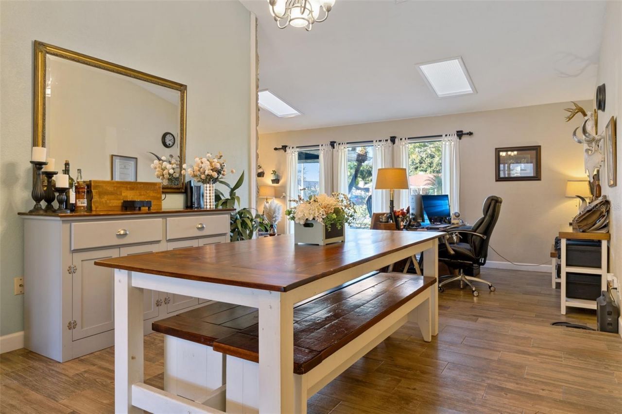 5298 Jade Circle, Belle Isle, FL 32812 Photo