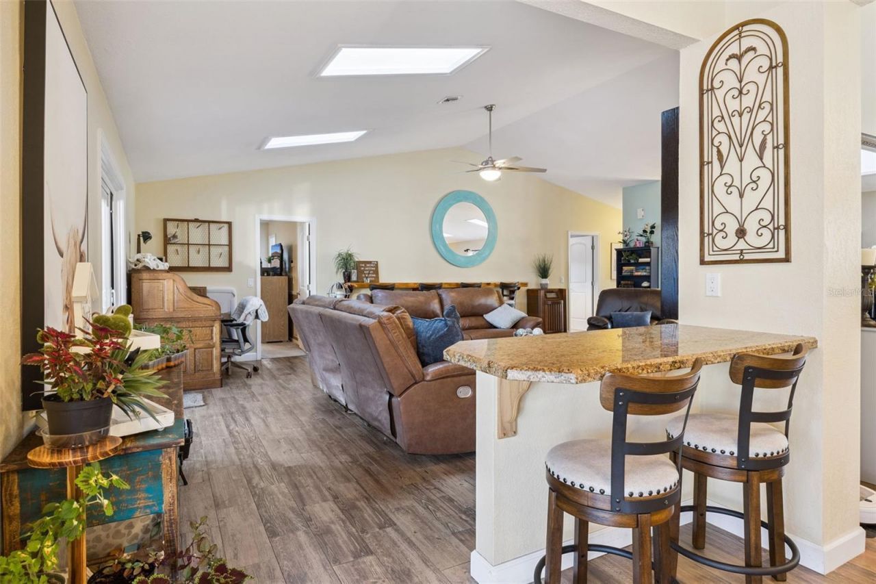 5298 Jade Circle, Belle Isle, FL 32812 Photo