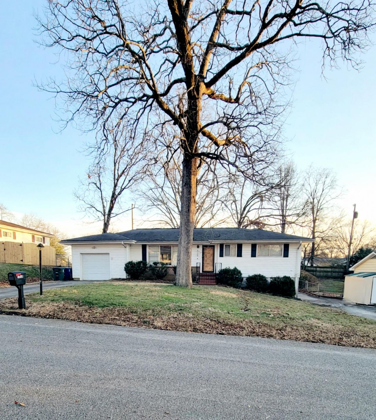 1218 Cranbrook Drive, Hixson, TN 37343 Main Photo