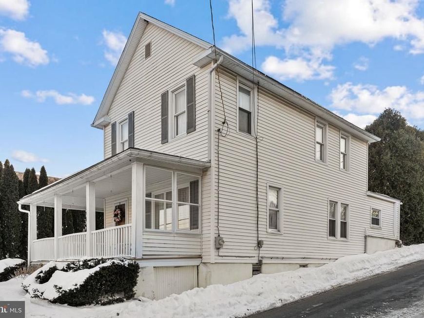 320 Garibaldi Avenue, Bangor, PA 18013 Main Photo