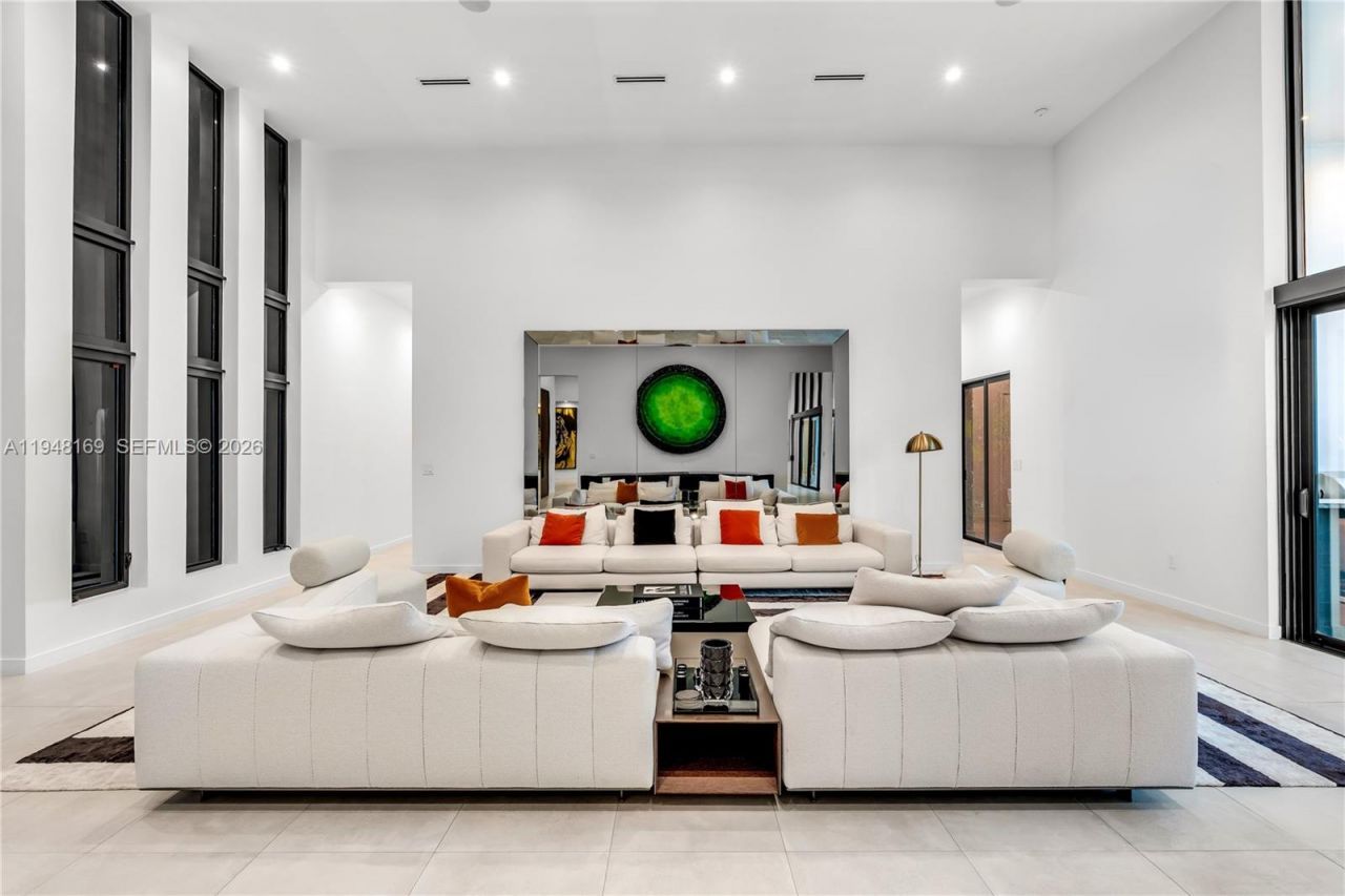 6175 SW 128th St, Pinecrest, FL 33156 Photo