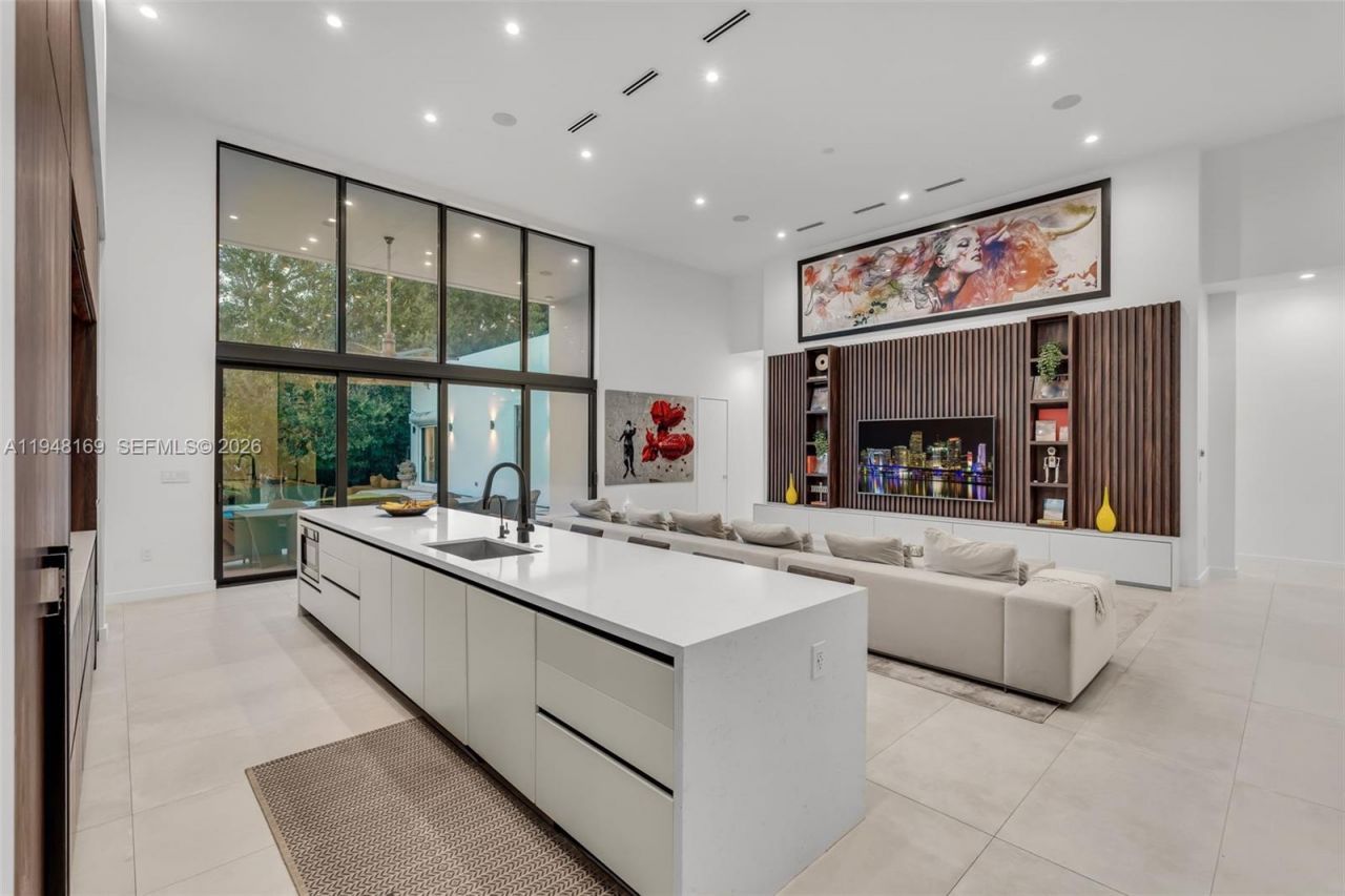 6175 SW 128th St, Pinecrest, FL 33156 Photo