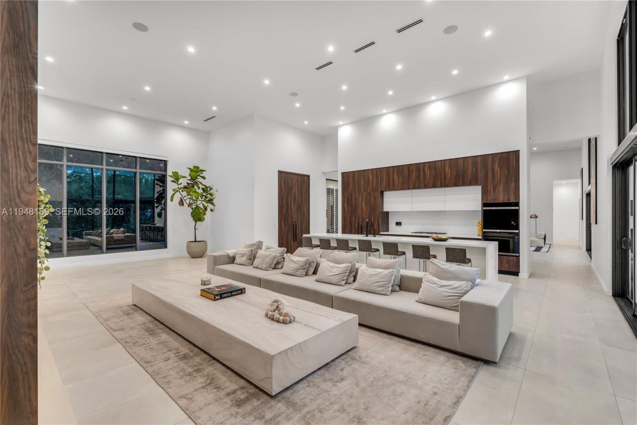 6175 SW 128th St, Pinecrest, FL 33156 Photo